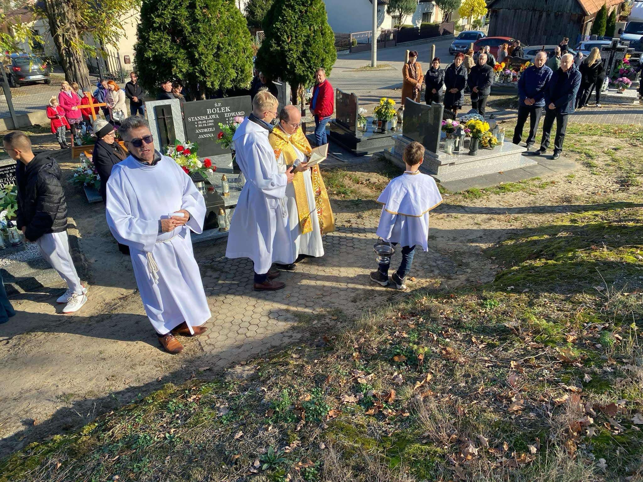 Uroczystość Wszystkich Świętych 2024